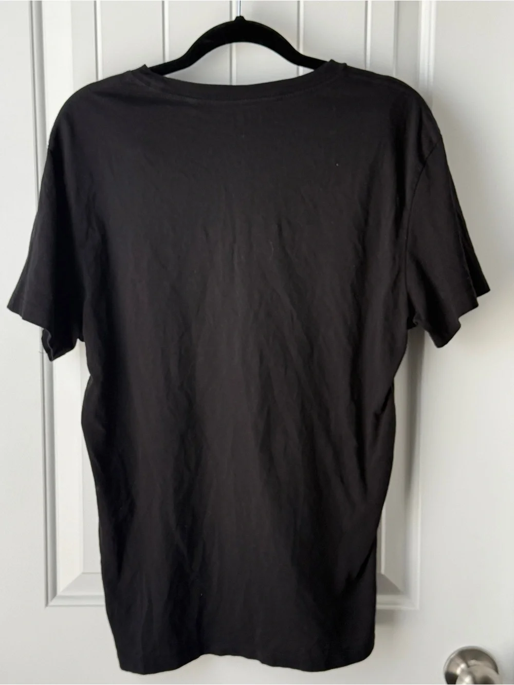 GUESS Black Tee with Gold Crest & Pink Accent - Picture 2 of 6